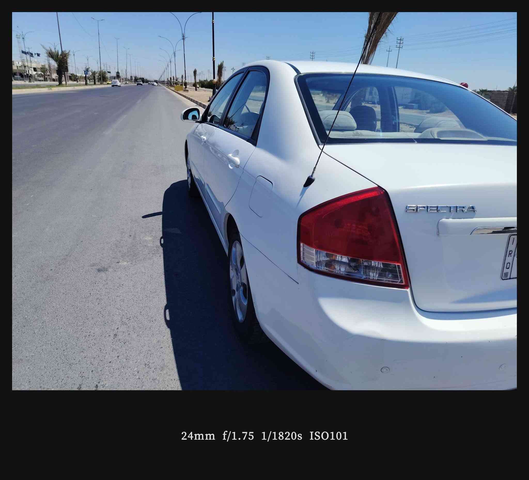 سبكترا ٢٠٠٩ جديدة مكينة كير حدادية كلة جديد سونارة منشور السيارة موجودة بكربلاء السياره ***********
معروضة ب ٩٨ وبية مجال شوية
