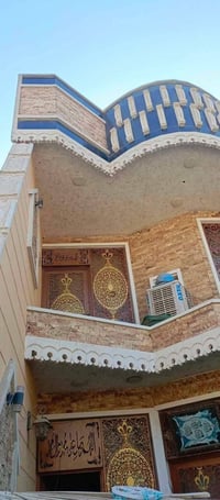 بيت للبيع مساحه 150 طابو صرف بأسمي   الواجهه 6النزال25  يحتوي 5غرف وهو...