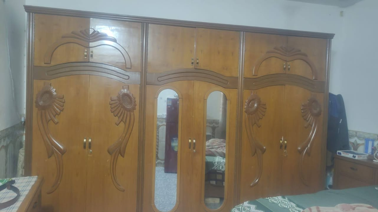 الغرفه صاج معروضه للبيع الغرفه جديده السعر والاستفسار على هذا الرقم ***********
