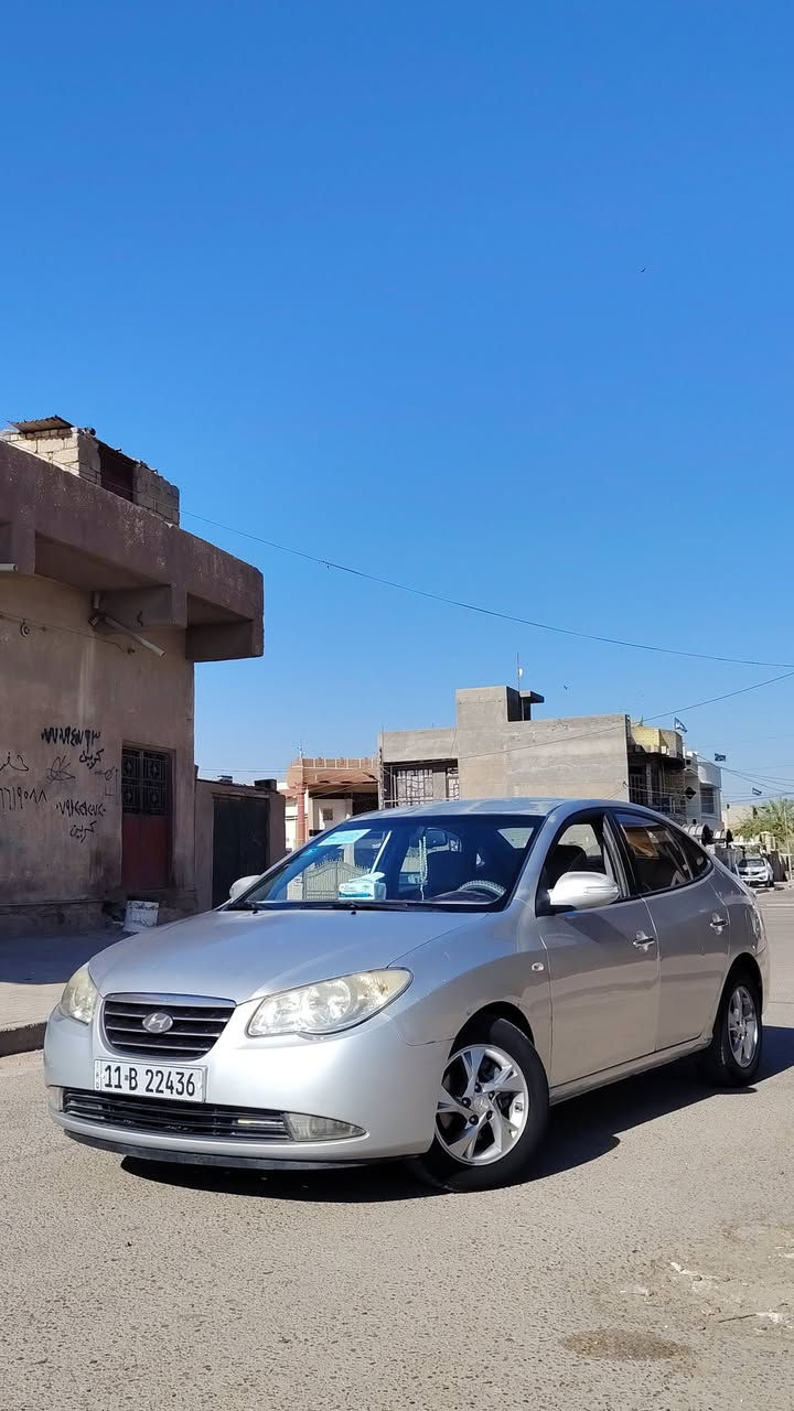 سلام عليكم للبيع النتره فانتي موديل 2009 خليجي مكينه 1600 دوش رقم بغداد نكليزي بسمي تحويل ثاني كير مكينه صدر تبريد كله جديد تخم تاير  مكاني بغداد سعره ٩٨ بيه مجال *********** بيه صبغ ٣ قطع بدون دواخل ابد
