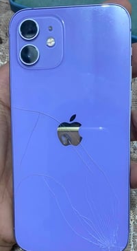 آيفون 12 • ١٢٨ • بطارية ٧٦٪