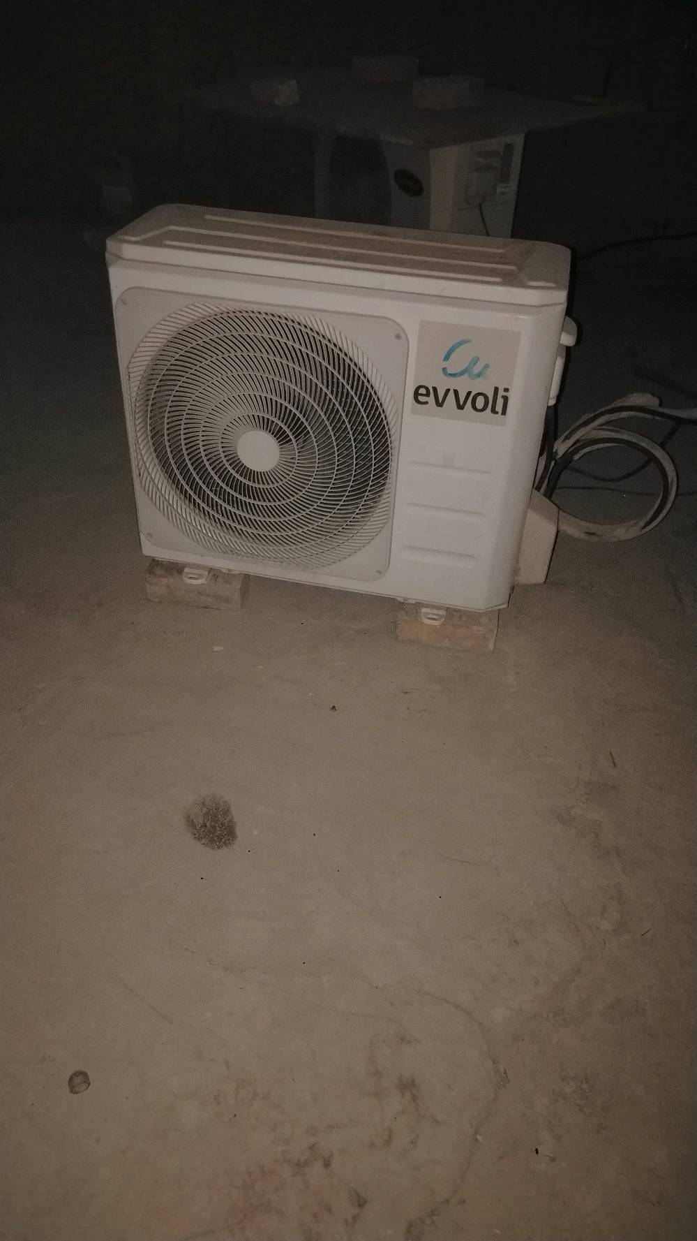 سبلت نيبولي لبيع نضافه تسعين بلميه سعر ربع ميه وخمسين لعنوان جزيره شط لعره ***********