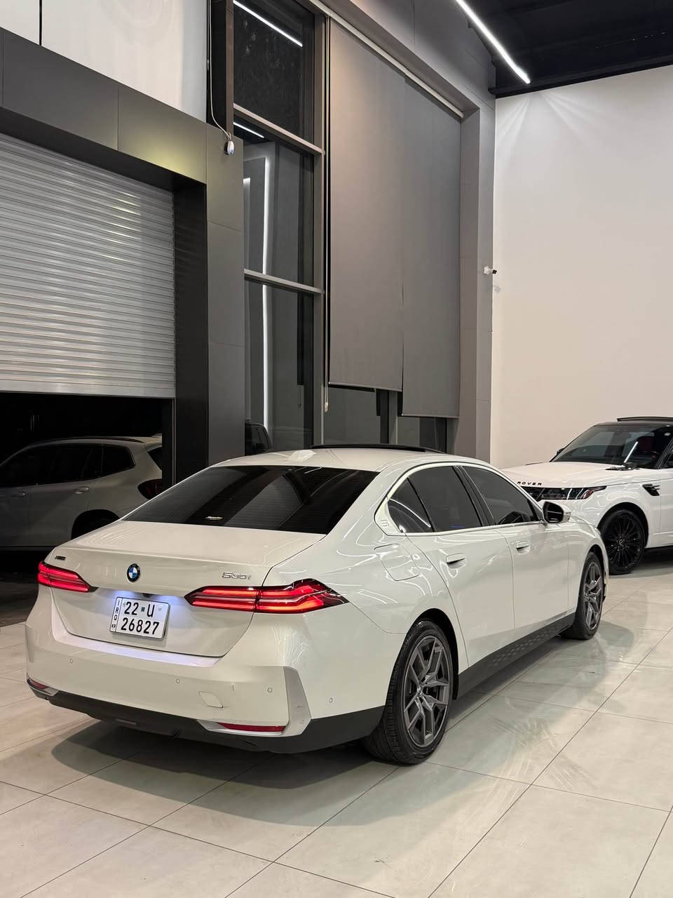 BMW 530i 2026 Exprence Full Clean title Titanium Edition Face Lift

بي ام دبليو BMW 530i إكسبرنس اديشن تايتانيوم كلين تايتل مرقم جاهز💯 و كتاب تضليل باقي سنه🛑
موديل /2026 الشكل الجديد كليا
العداد / ماشية 34 الف فقط
اللون /ابيض ميتاليك ، تيتانيوم اديشن، ديزاينو ، 
 السيارةفول الفول، مواصفات كاملة للاخير, اربع ابواب بصمة و صندوق كهربائي و فتح واغلاق ذاتي للسيارة و الصندوق عند الاقتراب ، فتحة سقف ، لايتات و دايناميك، شاشة و ٥ كاميراو حساسات امامية خلفية ٣٦٠ درجة ، رادار امامي وخلفي و جانبي و مانع اصطدام توقف ذاتي ، رادار کبیر اداپتیف نظام القيادة الذاتية ACC، نظام منع الخروج عن المسار LKA
نظام النقطة العمياء BSA , عداد سرعة الكتروني ، شاحن موبايل لاسلكي ، بريك بصمة و اوتو هولد ، سماعات هارمان كاردون ، كشنات امامية كهرباء و ميموري جهتين ، سكان كهربائي وهزاز عند الخطوط، تحكم صوت السيارة بالاشارة ، 
دواخل ليد تتغير عدة الوان حسب الرغبة ٧ مود 
السيارة جديدة بمعنى الكلمة زيرو ، بدون اي نقص ، سيرڤس كامل بدون اي خلل 
وارد امريكي كلين تايتل بشرط الفحص والباقي مكفولة من الصبغ والبارد و الرصعات و كلشي جدا جديدة السيارة
موبايل / *********** أربيل, العراق
