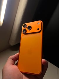 iphone 17 pro max البطارية 100 مشحون 106 مرات بعده بالفلين🤝 الذاكرة 25...