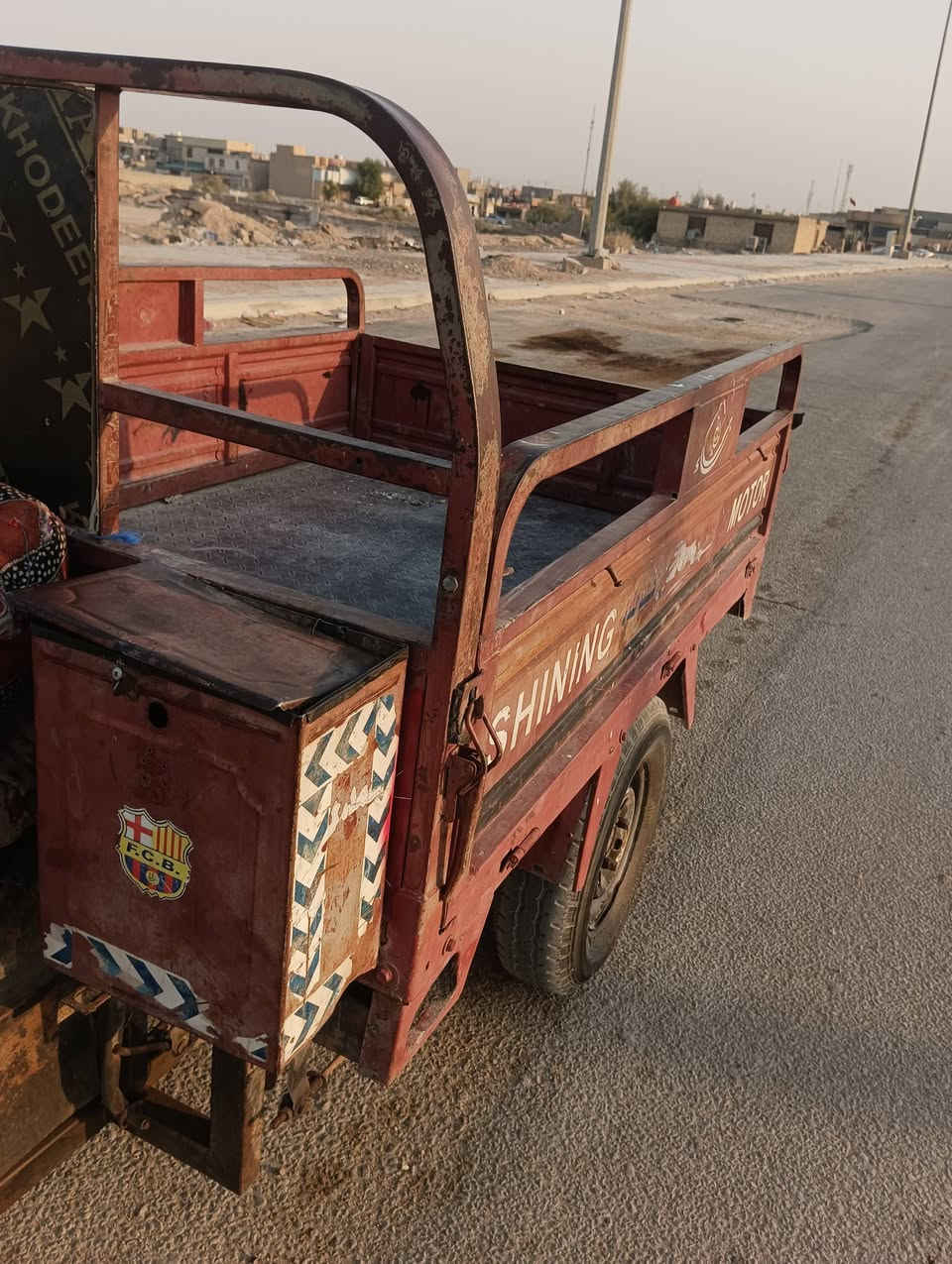 سلام عليكم ستوته للبيع موديل 17 اوراق استنساخ
السعر 850 وبيها مجال***********
