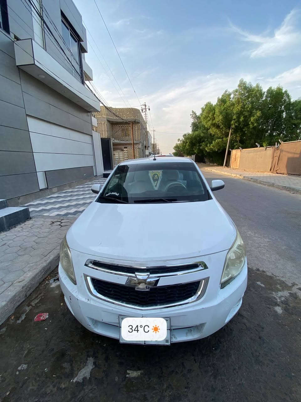سلام عليكم شوفر ليت كوبلت 
الموديل 2016
الباب الي بصوب العبري بي تعمير 
سوناره موجود 
السياره جاهزه من كلشي 
رقم التوصل ***********
السعر 70 او بيه مجال

نص مكتوب في الصور:
- 34°C