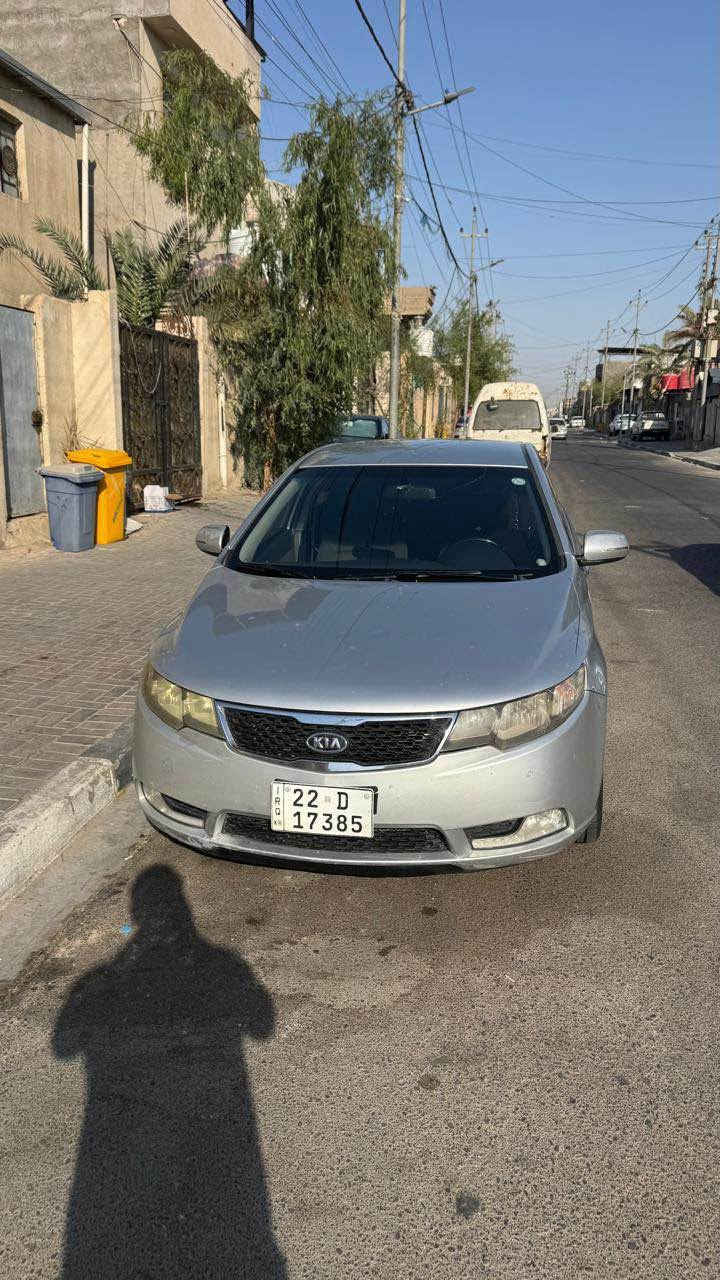 سيراتو موديل 12 خليجي مواصفات نص فول كفاله صبغ تبديل رقم أربيل سنويه جديده مكينه 2000 حداده امامي خلفي جديده  تبريد توني مسويه تخم تاير جديد مكينه كير كفاله مامفتوحه 
*********** 
السعر 105 البصرة, العراق
