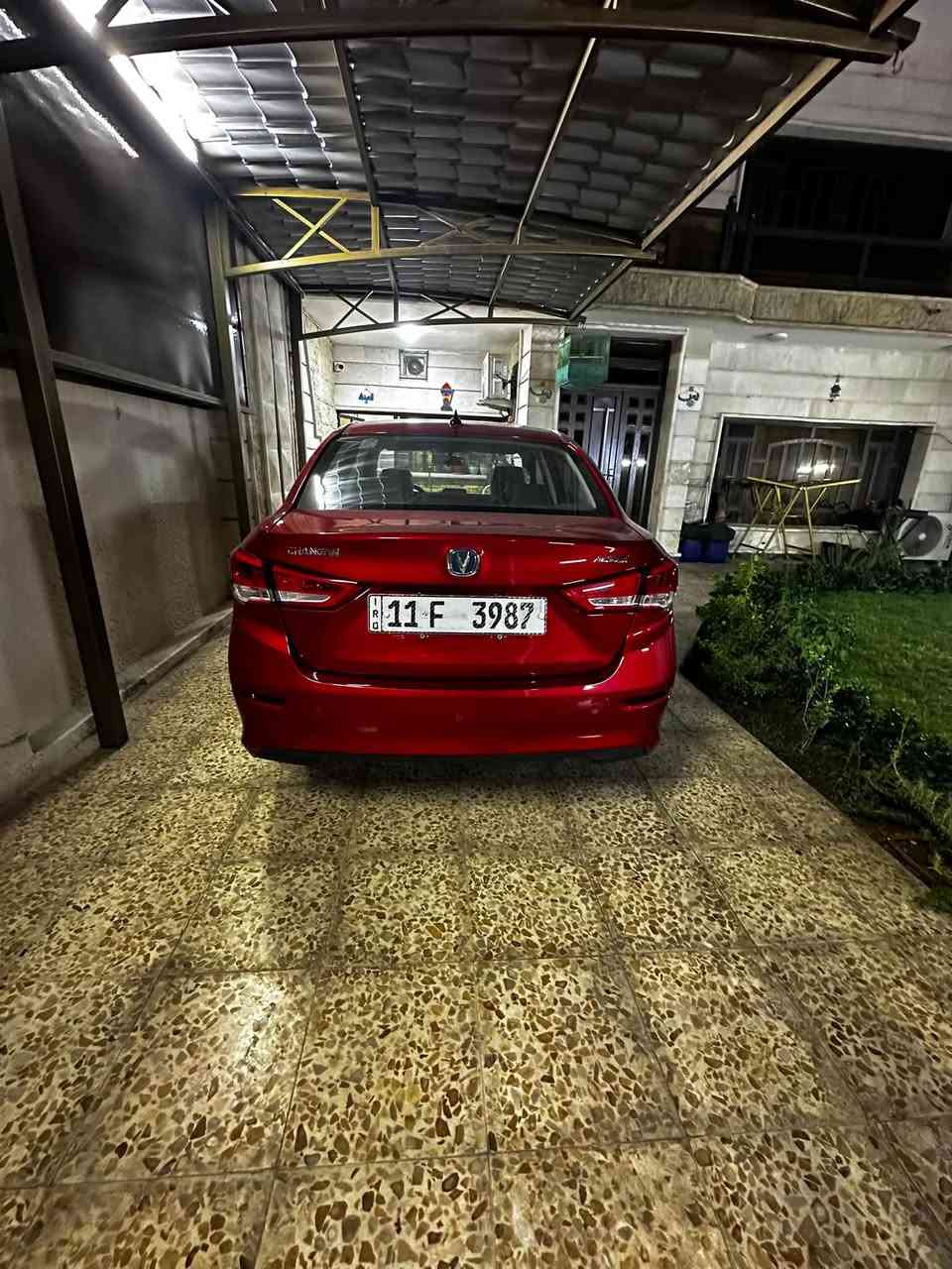 🚘 للبيع | شانجان السفن موديل 2025

✨ السيارة زيرو وبحالة الزيرو
📍 مرقمة وجاهزة – بغداد | رقم حلو

🔹 المعلومات والحالة:
• ماشية فقط 724 كم
• السيارة بعدها بوضع الزيرو
• كفالة عامة من الشركة
• لا صبغ ❌
• لا بارد ❌
• لا رصعة ❌
• فقط خدوش بسيطة جدًا، وما تبين إلا بالتدقيق
• مسويلها سونار من أخذتها من الشركة للتأكد من حالتها
• دوسات إضافية جديدة
• مبرمجة من الشركة على البنزين العادي
• البرمجة من الشركة رسميًا والحمدلله ما بيها أي أدوانز
• الضمان مستمر من الشركة

🔹 المواصفات:
• فتحة سقف كهربائية
• محرك بنزين ⛽
• ناقل حركة أوتوماتيك
• دفع أمامي
• 5 مقاعد
• شاشة وسطية
• كاميرا خلفية 📷
• حساسات خلفية
• تحكم بالمقود
• بلوتوث
• USB
• تكييف
• نوافذ كهربائية
• مرايا كهربائية
• قفل مركزي
• جنوط ألمنيوم
• إضاءة LED
• نظام ABS
• وسائد هوائية
• مقاعد جلد
• هيتر بالمرايات الجانبية
• مثبت سرعة

🛠️ الصيانة:
• تبديلة دهن مجانية لأول مرة من الشركة
• السيارة ما زالت ضمن الضمان

💰 السعر: 17,000,000 دينار
🔸 يوجد مجال بسيط جدًا

📍 العنوان: بغداد – الدورة
📞 للتواصل: ***********
📱 واتساب واتصال
