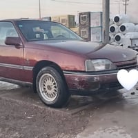 اوبل اوميغا • ١٩٨٩ • محرك ٢٠٠٠