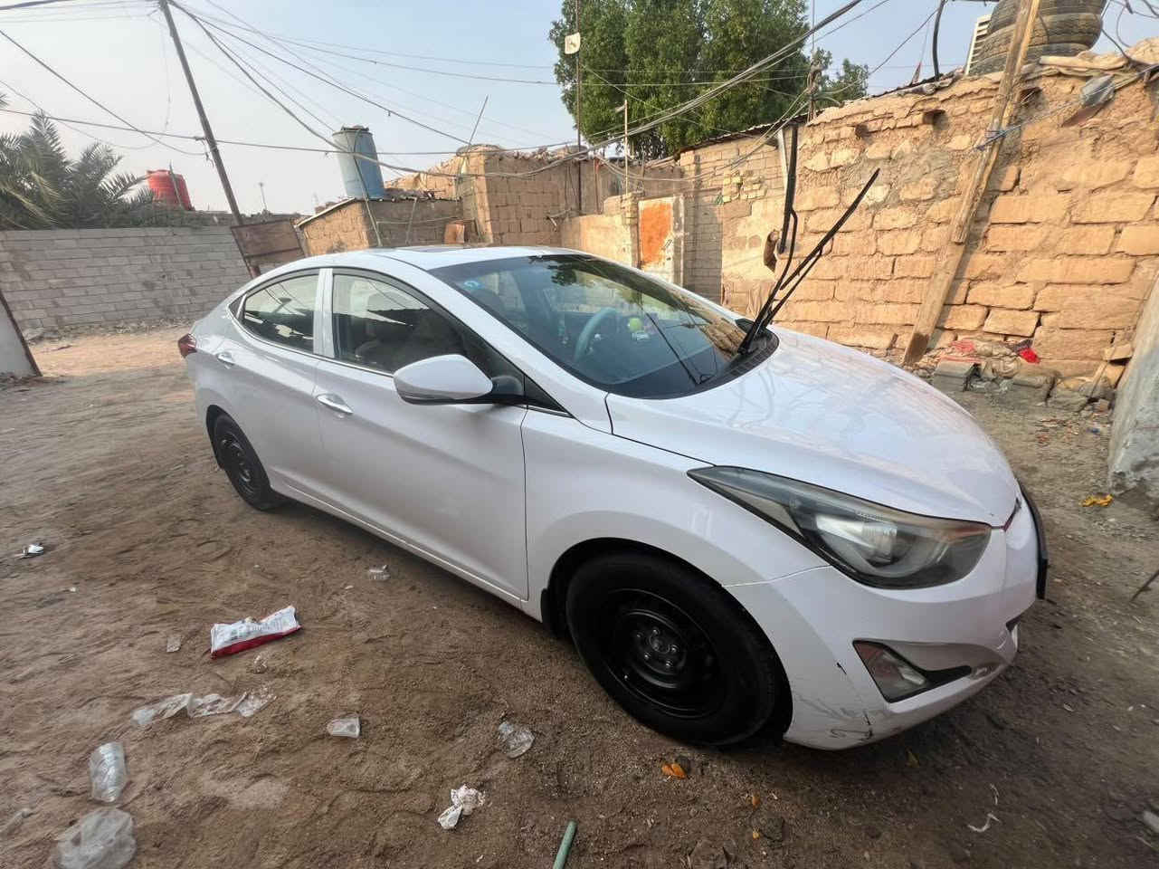 سلام عليكم
النترا موديل 2015 خليجي رقم بغداد بسمي سنويه تنتهي بل28 مكينه 1800 دوش السياره بيها باب الوره الصدر صبغ وشوي بدوسه والباقي كفاله مكينه كير كفاله سياره ماشيه 175 الف حقيقي دك جرس بل120 سياره فول مواصفات عده البصمه ايرباكات شاشه كامره خلفيه تحكم ستيرن  فتحه  مري كهرباء لايت زينون حداديه 80/100 السياره مكانها بصره ابي الخصيب عويسيان سعرها ب117 وبيها مجال الشراي رقم الهاتف ***********
