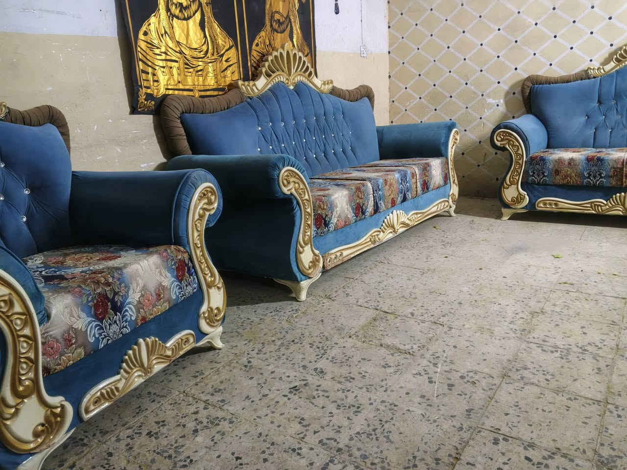تخم تسكام نضيف كلش 10مقاعد ثكيل مو سوكي خشب قوي اسود السعر 340وبيه مجال قليل العنوان بابل الحمزه الغربي الحي العسكري الاستفسار ***********
