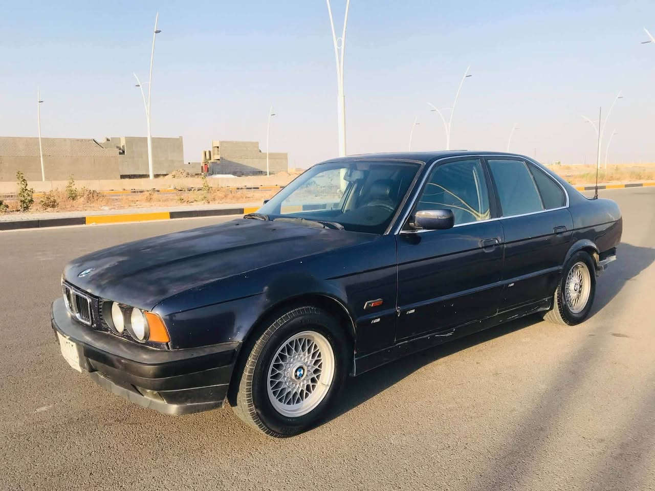 بي ام دبليو 525 • اوتو • موديل 92