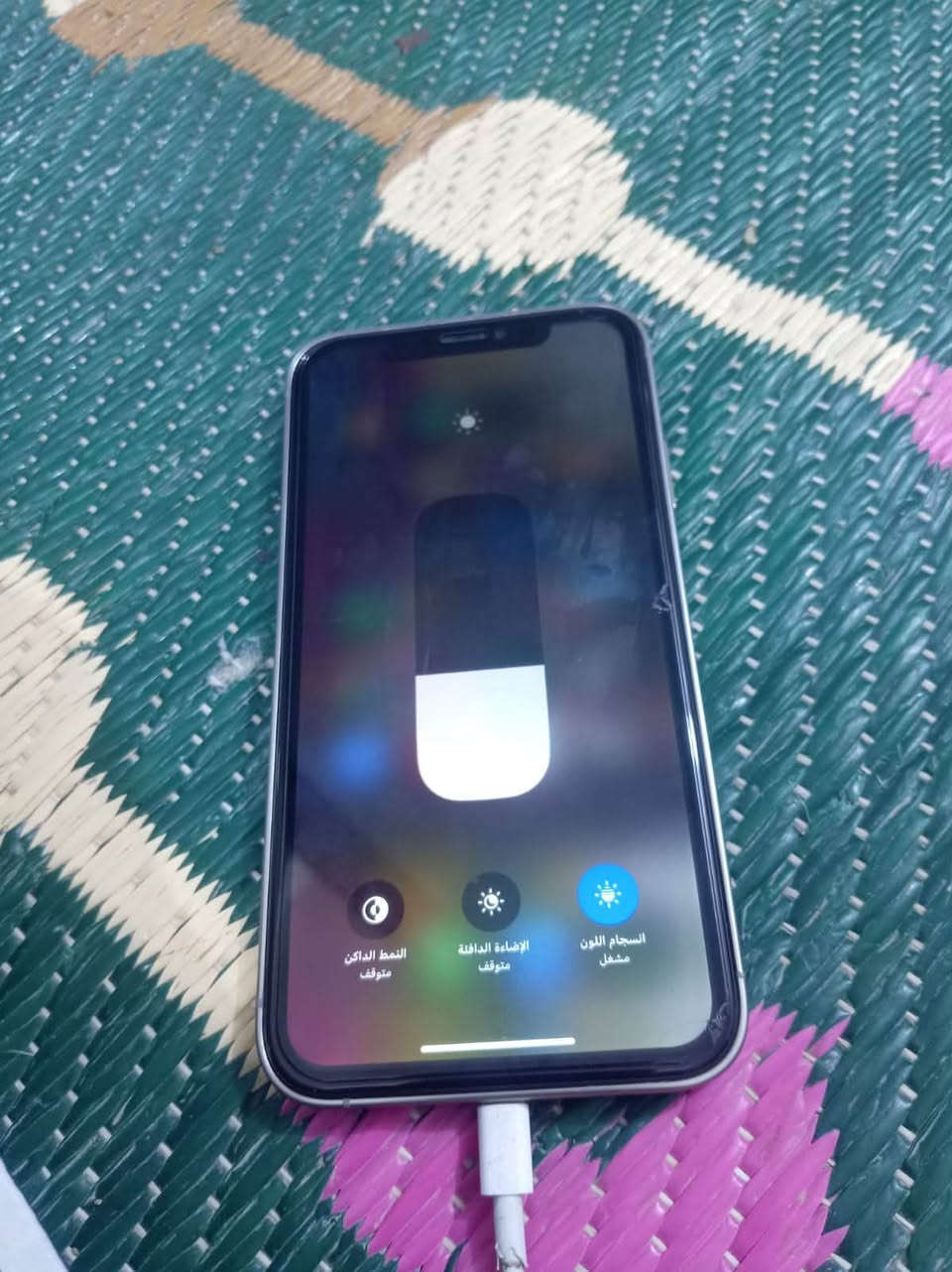 آيفون XR • ٦٤ • بطارية ٧٥٪