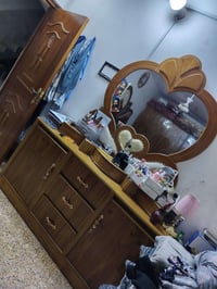 غرفة خشب • مستعملة • قليلة الاستخدام