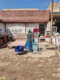 محل بيع وشراء • أغراض منزلية • لبكان شارع 4000