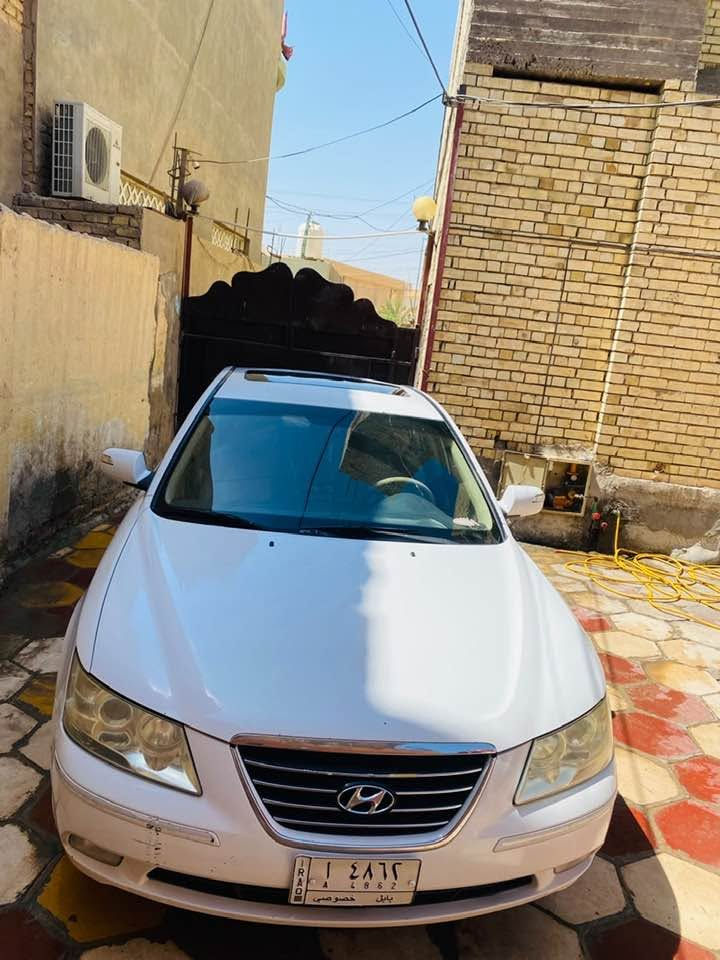 سوناتا خليجي 2011 
رقم بابل باسمي تحويل مباشر
مكفولة من الصبغ والتبديل بيها مكانات بارد موضحه بالسونار 
مكينة 2000 لا تنقيص ولا تبخير
كير جديد 
حدادية جديدة 
منظومة تبريد جديدة 
فتحة. شاشة. كاميرا. تحكمات جهتين. اشاير بالمري 
السيارة نظيفة وجاهزة وما بيها اي نقص 
مكان السيارة/ بابل. قضاء القاسم 
رقم الهاتف/ ***********
السعر المطلوب 127$
