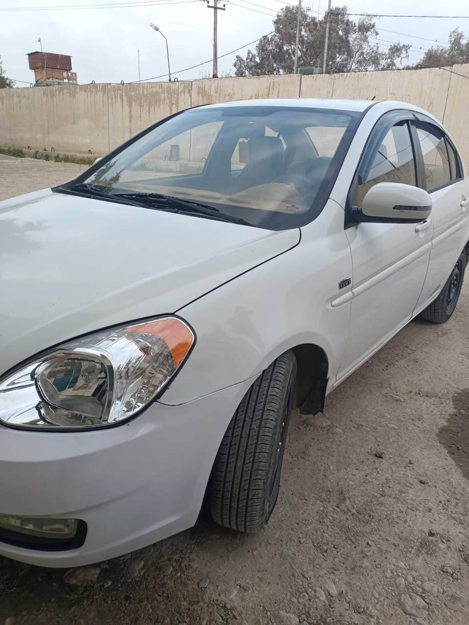 اكسنت ٢٠١١  بدون صبغ فقط بيه تكحيل 
تبريد ثلج سنوية ٢٠٢٨ 
بطاقة بنزين متوفر
رقم سليماني شرط تحويل 
***********
سعر ٩٥ ورقة كركوك, العراق
