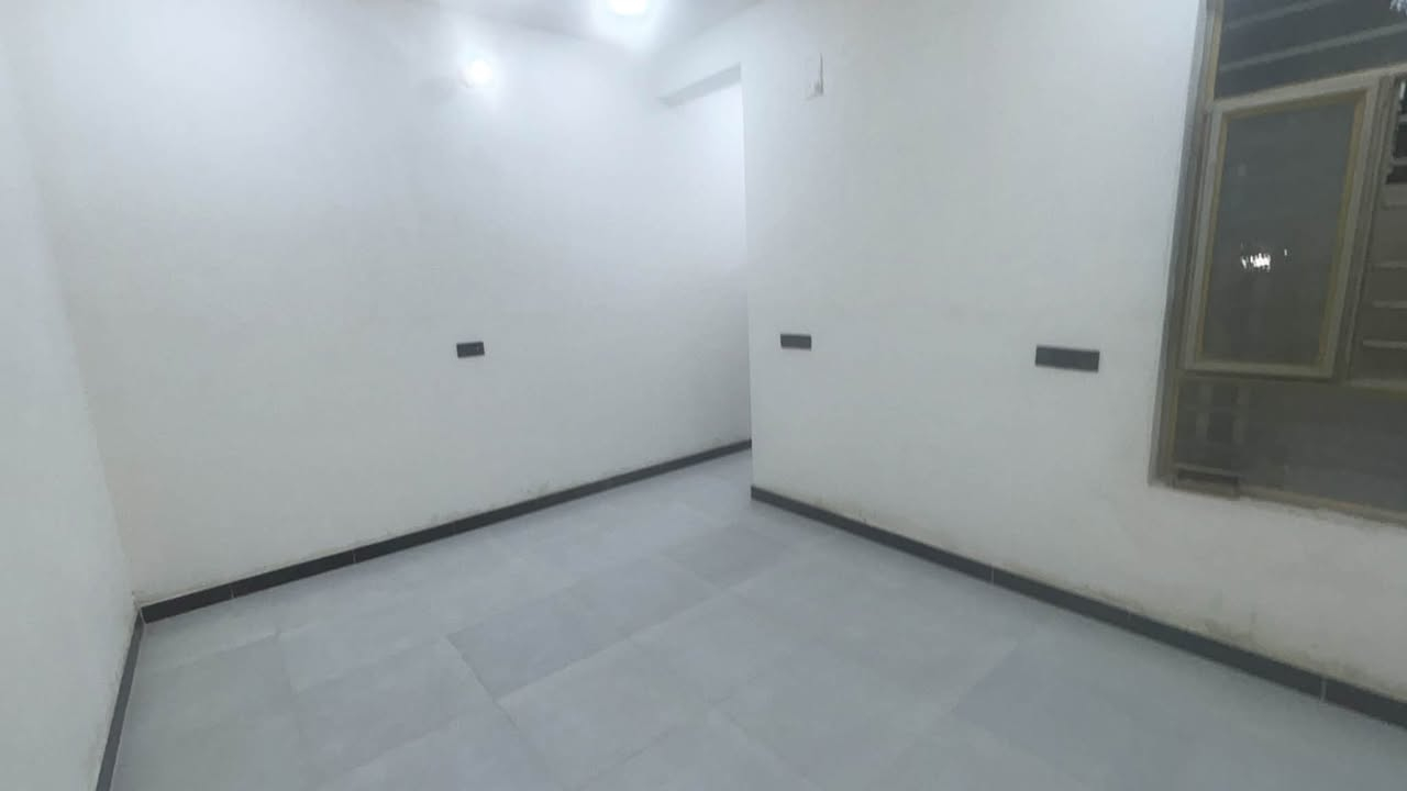 بيت للبيع بوب الشام ضهر الهزه 100 سند 25. السعر 55 يرهم قسط مقدمه 35 بناء درجه اولى تبليط مي مجاري كهرباء ***********
