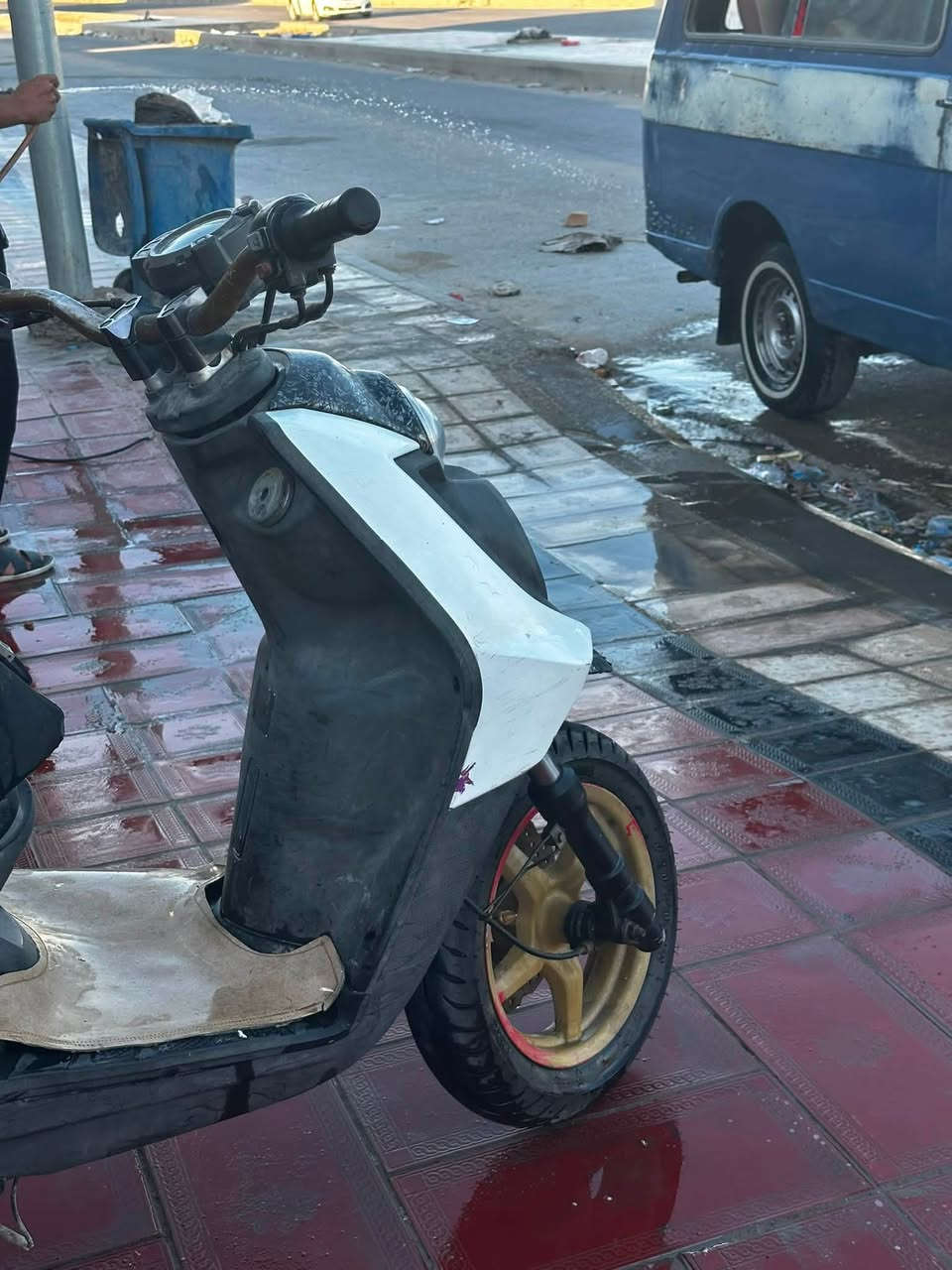 سلام عليكم دراجه سكنس جبلي البيع  مديل ١٥ الدراجه غراضه كله كامله ما عوزه شي القبق مال البنزين موجود كله موجود بس ما معتني بيه مال حاوي بعده عله التواير مال الحاويه كهربائيات كله شغاله نكره سلف دهن كله امزويل بس الدراجه مهموله سعره ٩٥٠ بيه مجال عنواني ناصريه مركز تضحيه 

واتساب 

***********
