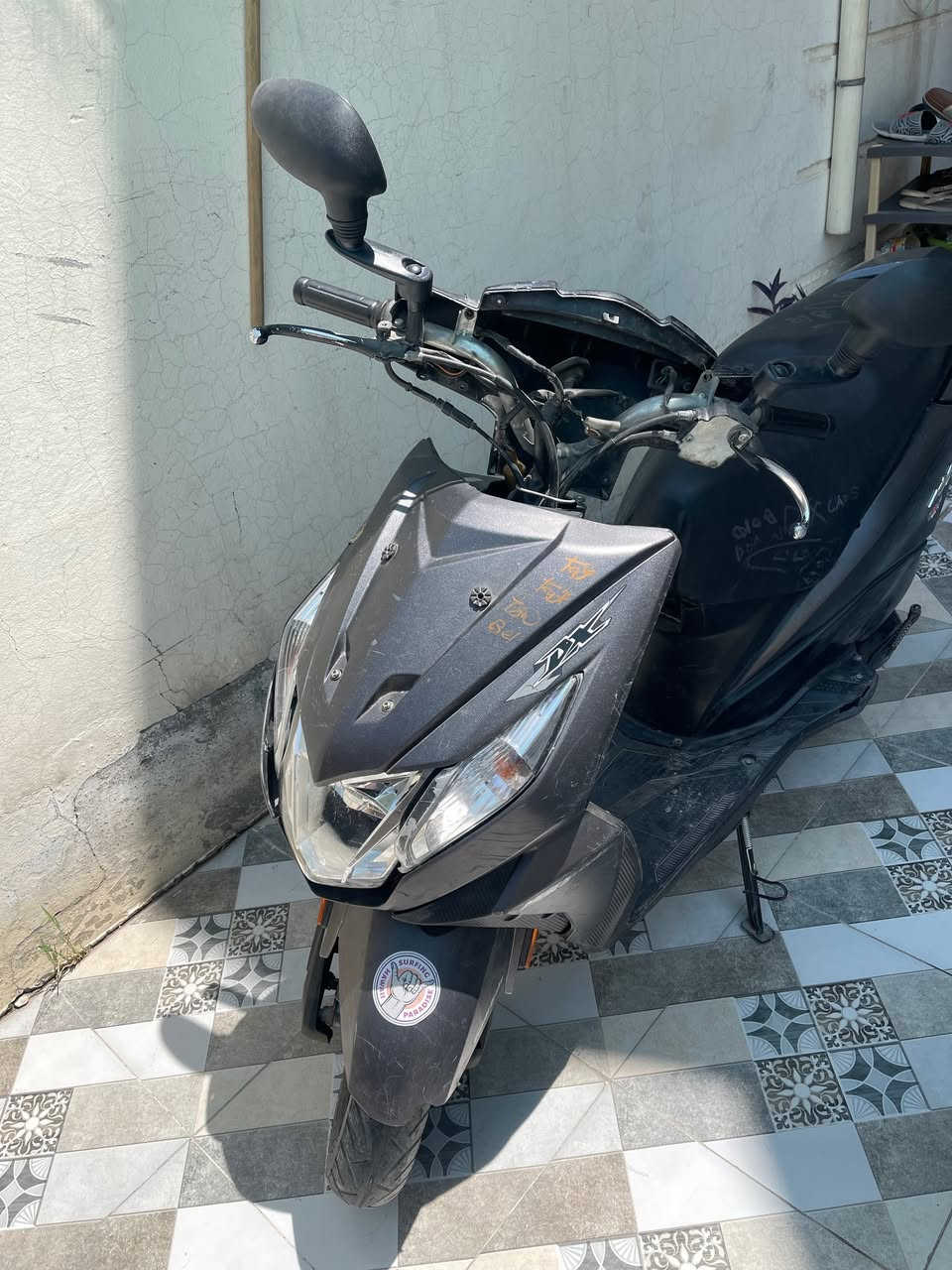 دراجه هوندا للبيع بسعر مناسب ٢٦٠وبيه مجال 
***********
