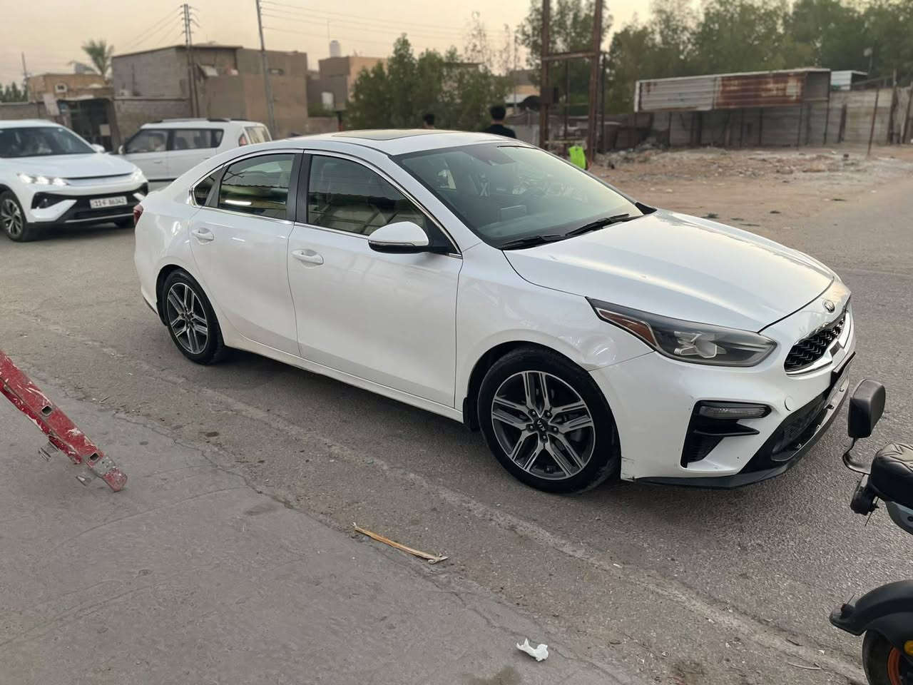 سلام عليكم فورتي 2019وارد امريكي مكينه دوش 2000 حادثه بسيط جداً اي استفسار ***********  رقم بغداد بسمي
