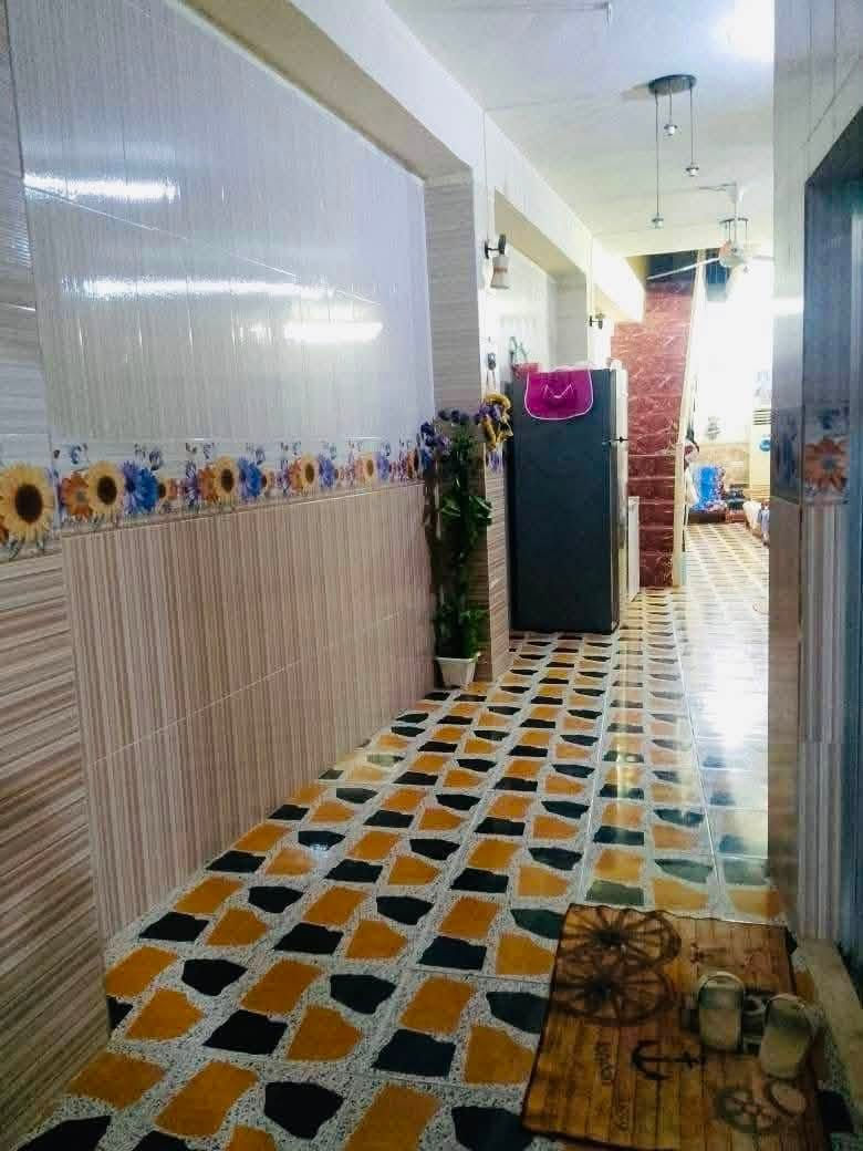 السلام عليكم بيت للبيع اكثر 150 متر موقع البستان طابو زراعي   نزله فائز  الحداد سعر 66 وبيه مجال هاذ رقمي ***********

