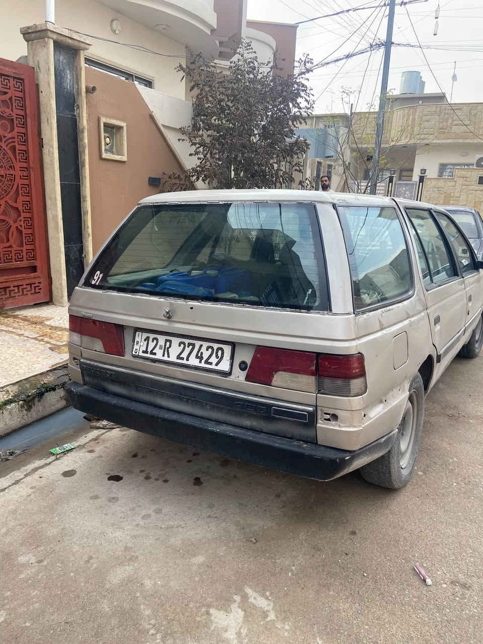 بيجو ستيشن 405 موديل 1993
كير محرك شرط
رقم نينوئ انكليزي مسطرة سنوية 2029
سيارة باسمي اني الشرعي
زوج تايرات جدد وايرمنية كلها شغالة السعر 25 وبيها مجال

