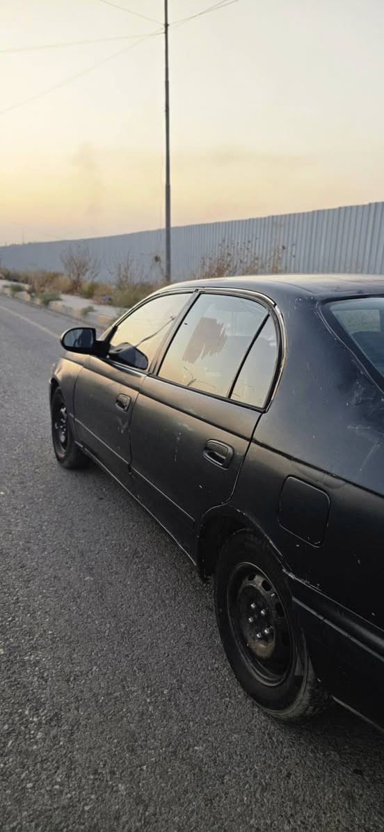 فرخ بطة موديل 1992
رقم نينوى شرط التحويل 
طخم ورا وكدام نضيف طخم تايرات جديد+باتري جديد كهربائيات كلو شغال داخلها جديد
مكينه وكير شرط 
تبريد شغال بس كلج مشعول 
السيارة مصبوغه عام وبيها معجون سقف وجاملغات خلفي
السعر 32 وبيها مجال
***********

