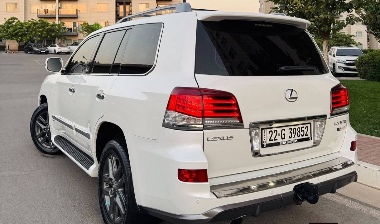 ليكزز  2014   خليجي  بريمى   فول  مواسفات LX 570
سياره (٦ ) كوشنات كهرباي (٤ ) دگم داخل مشمش 
سياره (8) ايرباكات  ٣شاشات
بدون صبغ   كفاله عامه بشرط سونار
سياره ماشيه    ١٣٥٠٠٠ الف كيلومتر حقيقي
4 اطارات و ويل جديد شريكه 
سياره محرك و الكير بشرت مامفتوح جديد جديد
سياره حيل نظيفه كلشي علي بلادي  كل غراض بلادي موجودة
مواصفات
(بصمه .. الانزلاق .. كشن جلد  .. ثلاجه ..  زينون . .. نيظام ايكو .. كوشنات تبريد و تدفية .. رادار
.. ستيرن كهربائى سندوق شفط .. جكات .
تشغيل عن بعد ..  باب بصمه ) 

(سیارة سنوية هذة براد جديدة)
نفس اليوم تحويل  حاظر مباشر
 سياره داخل / سليمانيه

رقم صاحب السيارة 
***********
