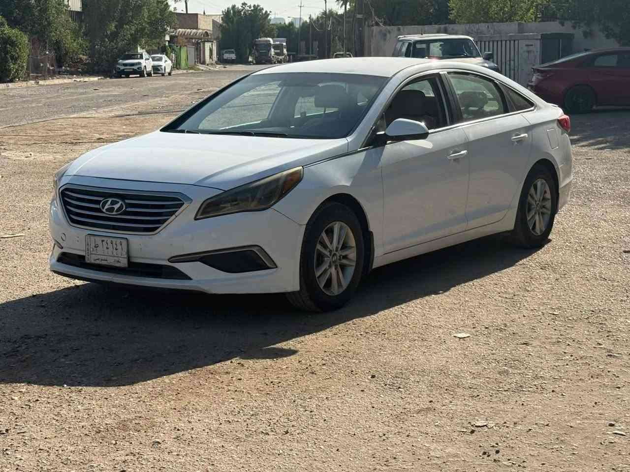 سلام عليكم 
سوناتا موديل 2016
وارد أمريكي سياره آكلين بدون حادث
بيه تقشير بل قماره
رقم بغداد بسمنه تحويل مباشر 
كير محرك صدر مكفولات 
السعر 105 ورقه وبيه مجال بسيط
مكان سياره بغداد بلديات 
اتصال على رقم*********** بغداد, العراق
