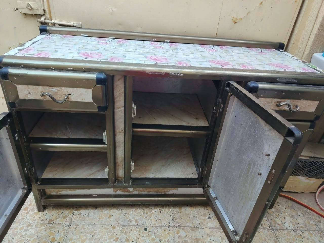 سعرهن ثنينهن 135 مكانه ميلاد اتصل واتساب ***********
