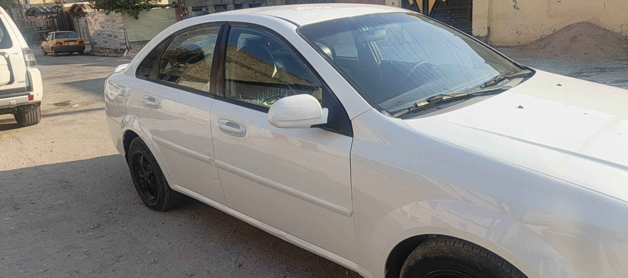 سلام عليكم
اوبترا ٢٠١٢ بغداد باسمي
مكينه كير تبريد تمام
دوشمه شاشه  دوشمةكاعيه 
بيها جاملغ أمامي أيمن تبديل مال شركه هزه جديده وآلسياره ما بيها نقص  ترايها أحلى منها وتخم تاير
مكانها بغداد الطالبيه خلف مطعم الصادق ***********السعر٧٠ ورقه
