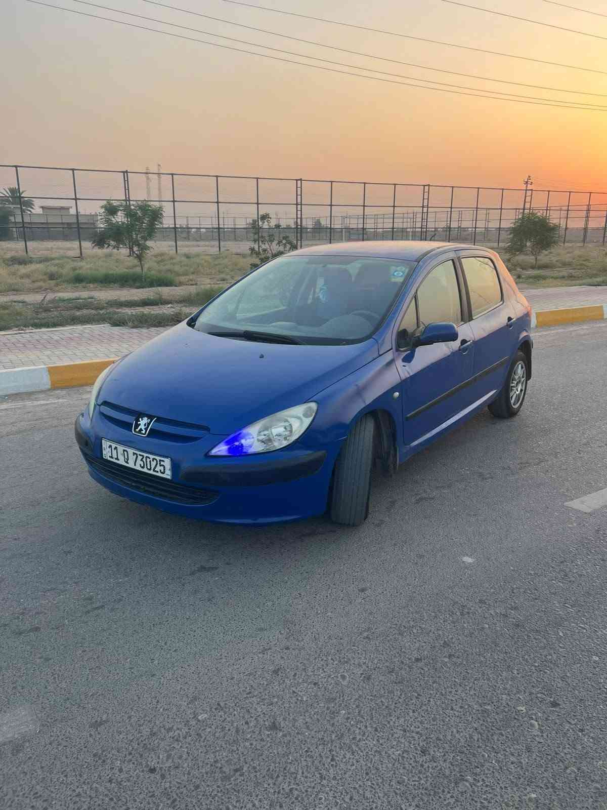 السلام عليكم 
بيجو 307 موديل 2005 رقم بغداد انكليزي سنويه وهزه وارقام كلهه جديده سنويه لل2031 شرط تحويل ثاني يوم  
تخم تاير اخو الجديد ويل كب بلادي
 صدر خلفي وامامي كله جديد 
شاشه كامره حساسات خلفية سنتر لوك 
كير محرك مكفولات شرط  
تبريد ثلج ثلج 🥶 تدفئه نار 
دشبولها شخط مابي
باتري جديد 
كهربائياتها كلها شغالة مابيها شي ما يشتغل 
السيارة شرط اي چطل مابيها 
💐 السعر 42 وبيها مجال بسيط 
 السياره بيها قطعه وحده كلير بس شرط بدون ضربه او دواخل 

للاتصال علرقم
***********

