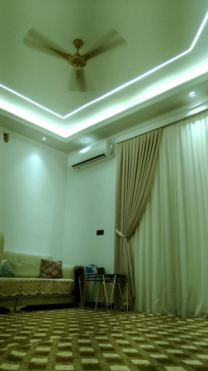 نهاوند الرابعه • ٢٥٠م • ركن على شارعين