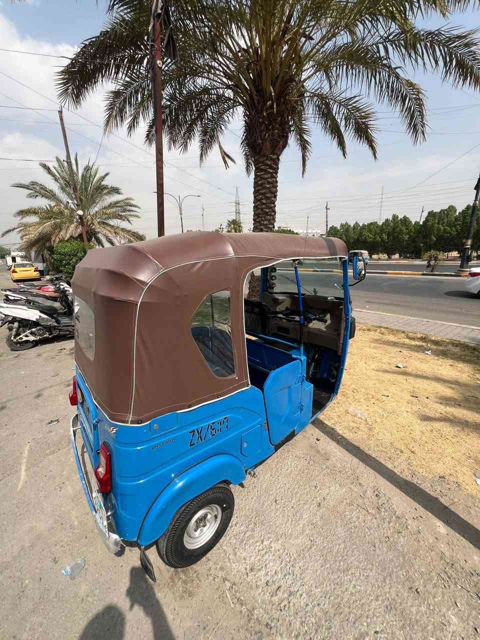 السلام عليكم تكتك 22 مضلع زركه لاضربه ولا صبغ كفاله عامه تجي وتفحص وين متريد المكان بغداد جكوك ***********
