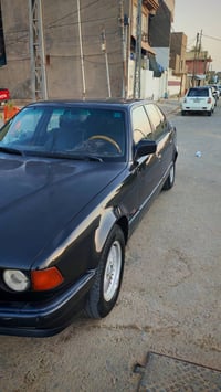 بي ام دبليو ٧٣٥ • ١٩٩٣ • صبغ عام