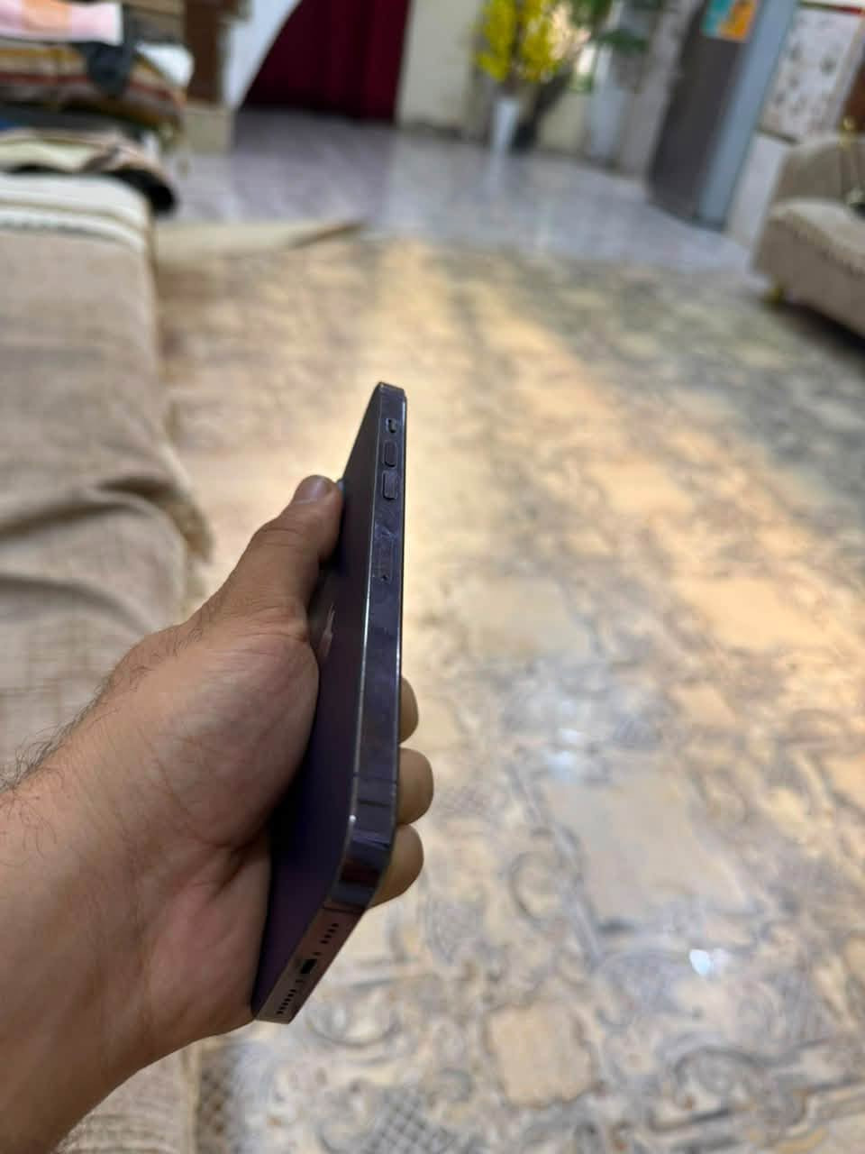 ايفون 14 برو ماكس ماستر عربي شرق اوسط ذاكره 256 بطاريه 90 مكفول فقط ظهره مبدل بدون ملحقات سعوه 770 بدون مراوس فقط بيع توصيل ماعندي مكاني بغداد التاجيات ***********
