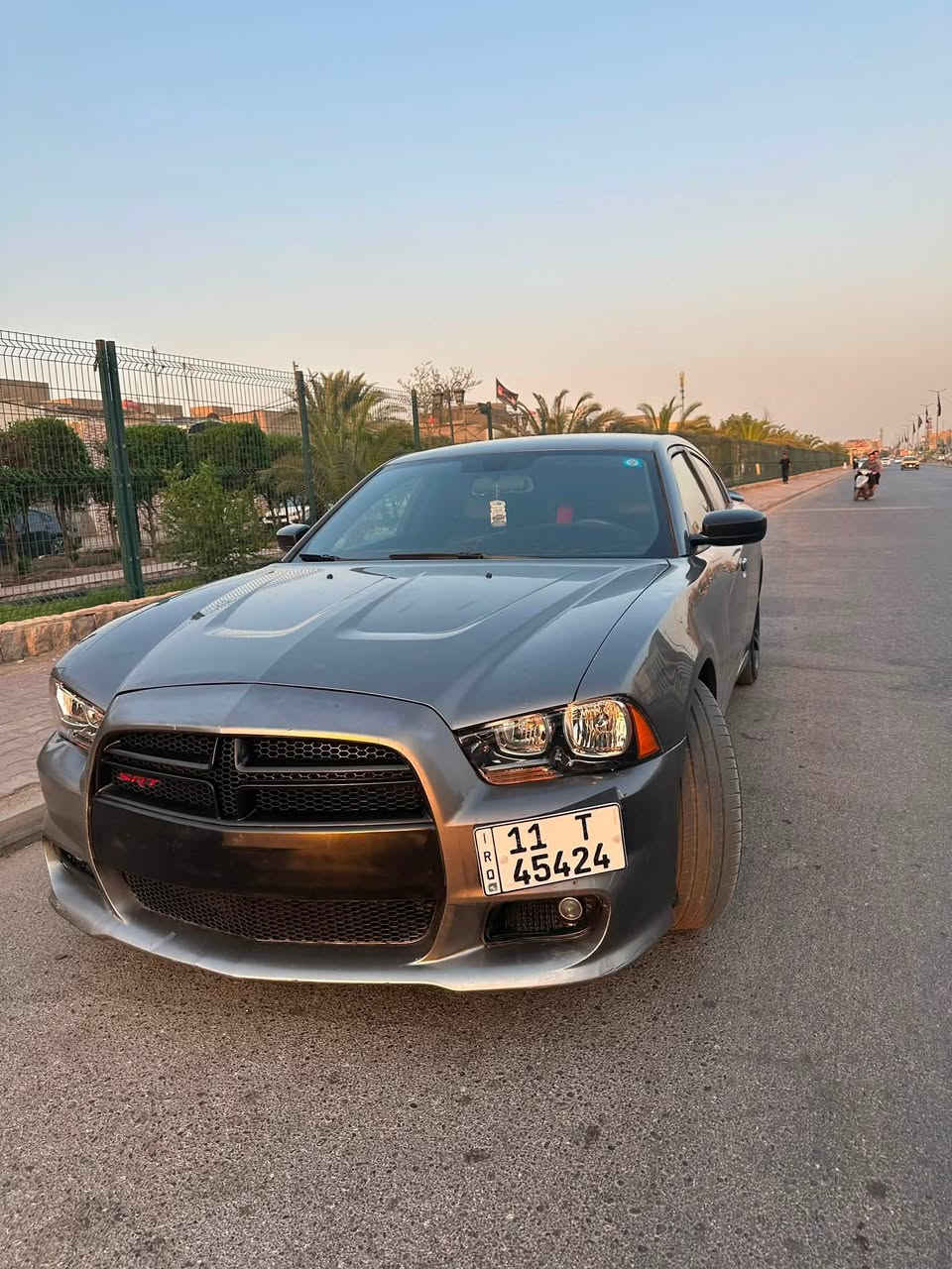 السلام عليكم
للبيع او مراوس بيكب او سياره عاليه
جارجر٢٠١١ اصل 
رقم بغداد الدولي هزه ورقم جدد بأسمي شخصياً 
محرك٦ سلندر ٣٦٠٠ 
عليها تحديث دعاميات وويل srt 
جاهزه السياره من كل النواحي 
كير محرك تبريد حداديه تخم تاير 
عليها منضومه غاز
ماتصرف عليها دينار  
طخات بسيطه وصار بيها صبغ حزام 
السعر١٢٨ وبيها مجال 
مكان السياره السماوه مركز المدينه 
***********
