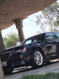 اوبامه موديل ١٤ رقم بغداد بسمي تحويل ثاني يوم  حادثها جاملغ امامي بدون...