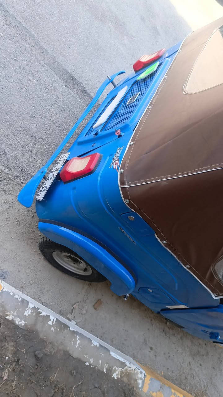 للبيع باجاج 2021هزه جديده مداور ثاني يوم سعرهه ٧وبيهه مجال قليل رقمي*********** بي واتساب مكاني ناصريه مركز
