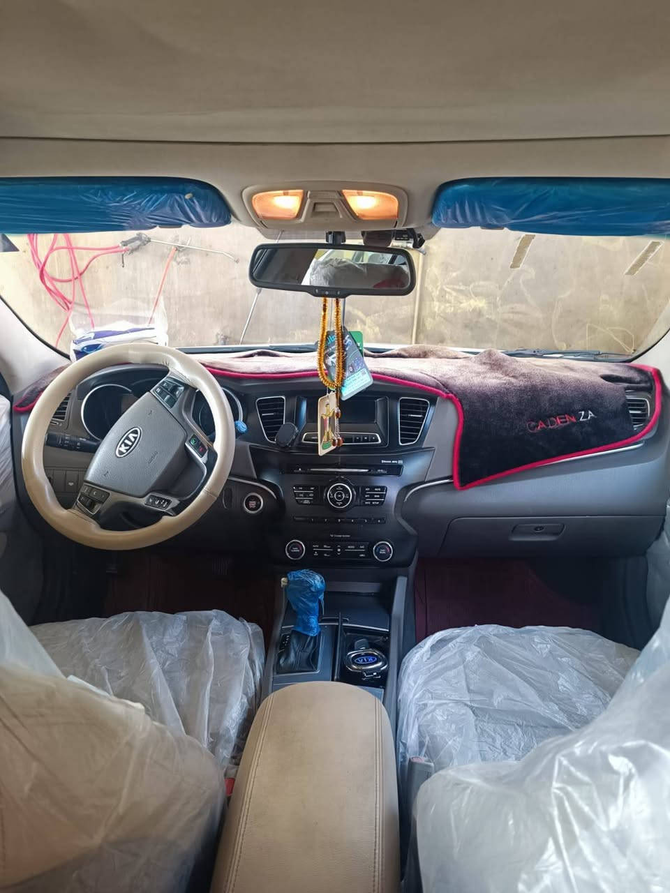 بيع او مراوس بالنترا او كورلا او سوناتا
كادنزا ١٣ خليجي بيها صبغ ٤ قطع اثر شخوط بدون حادث بدون ايرباك ماشيه ١٨٠

تحتوي على منظومه غاز

سنويه ل٣١ باسمي هزه جديده سياره جاهزه من كلشي

السعر ١٠٥ مكانه بعقوبه 

***********
