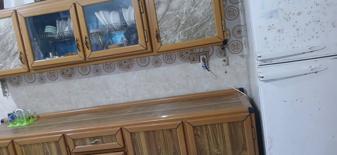 للبيع سنك وكونتر السعر ٢٢٥الف
***********
