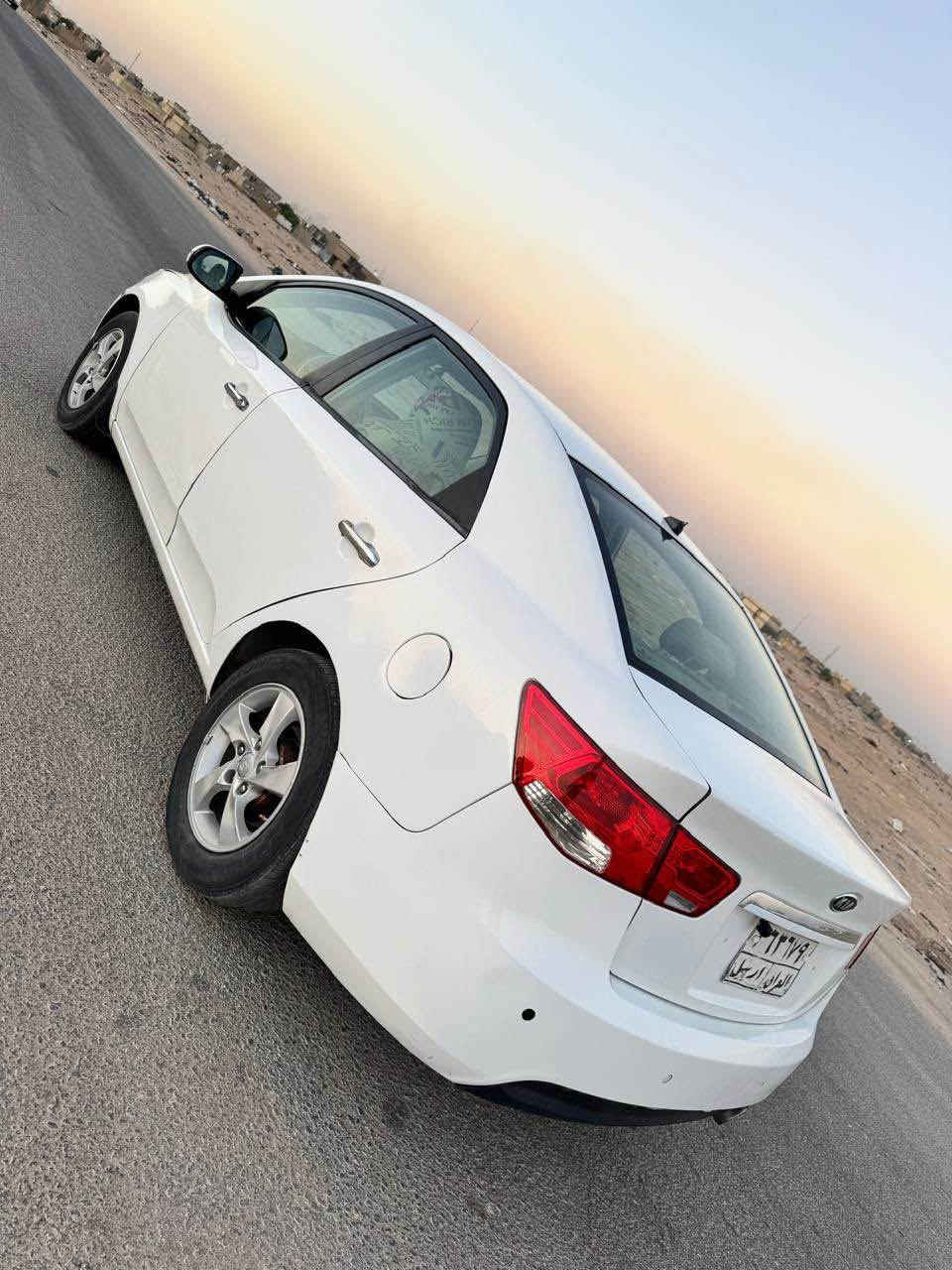 سيراتو خليجي 2012
مكينه كير حداديه تبريد تخم تاير كفاله
تحويل مباشر كفاله من ضربه بيه 3 مكانات صبغ
سعر 73 مكان كربلاء رقم *********** كربلاء, العراق
