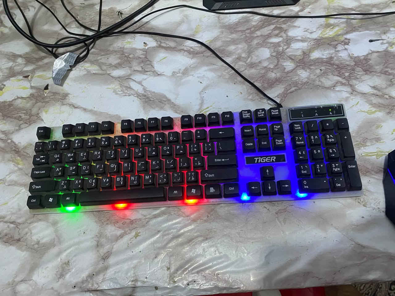 حاسبه  وندوز 10 ''مواصفات عاليه شاشه مقوسه رايدهة 650بيهة مجال لاستفسار مراسله اصفحه او الاتصال عله (***********)
