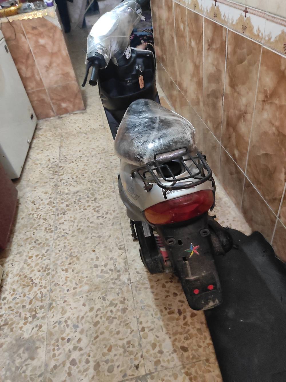 عباس طه • واتساب • قابل للتفاوض