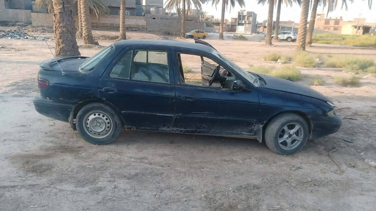 سلام عليكم. لللبيع 
سعر 15 ورقه. سياره تمشي مابيه شي ابيع فحم ادليك براعيه *********** وتساب
