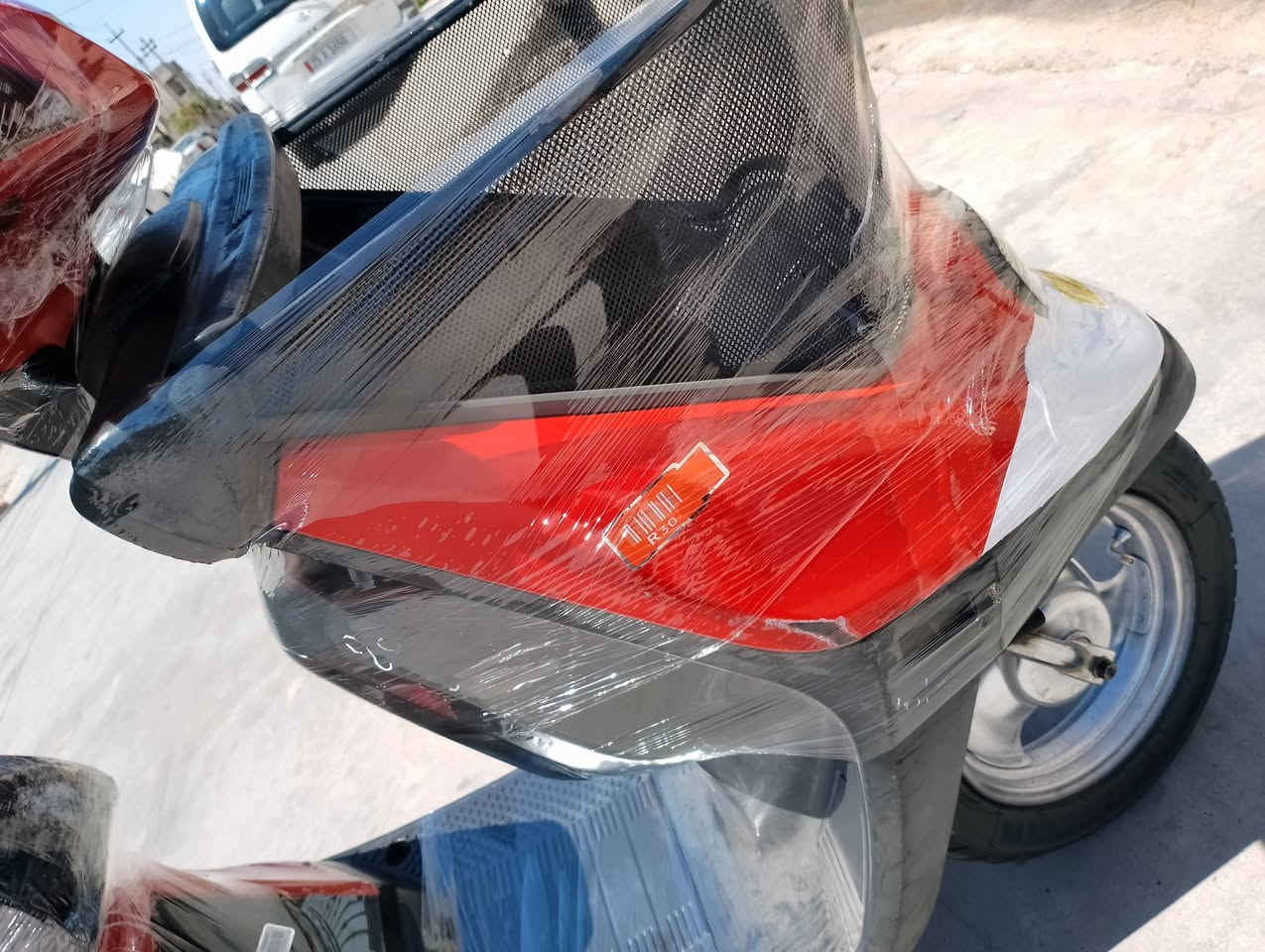 سلام عليكم يماهة نكره سلف كهربايت كله شغاله لايت زينون اشاير هورن كفراته نضيفه شاصي بل بلشرط صواته ناعم سعر 200 اوبيه مجال ***********
