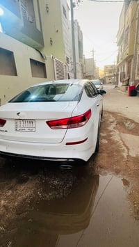 كيا اوبتما 2019 امريكي سياره مابيه صبغ فقط بارد عدا خشم الجاملغ الامام...