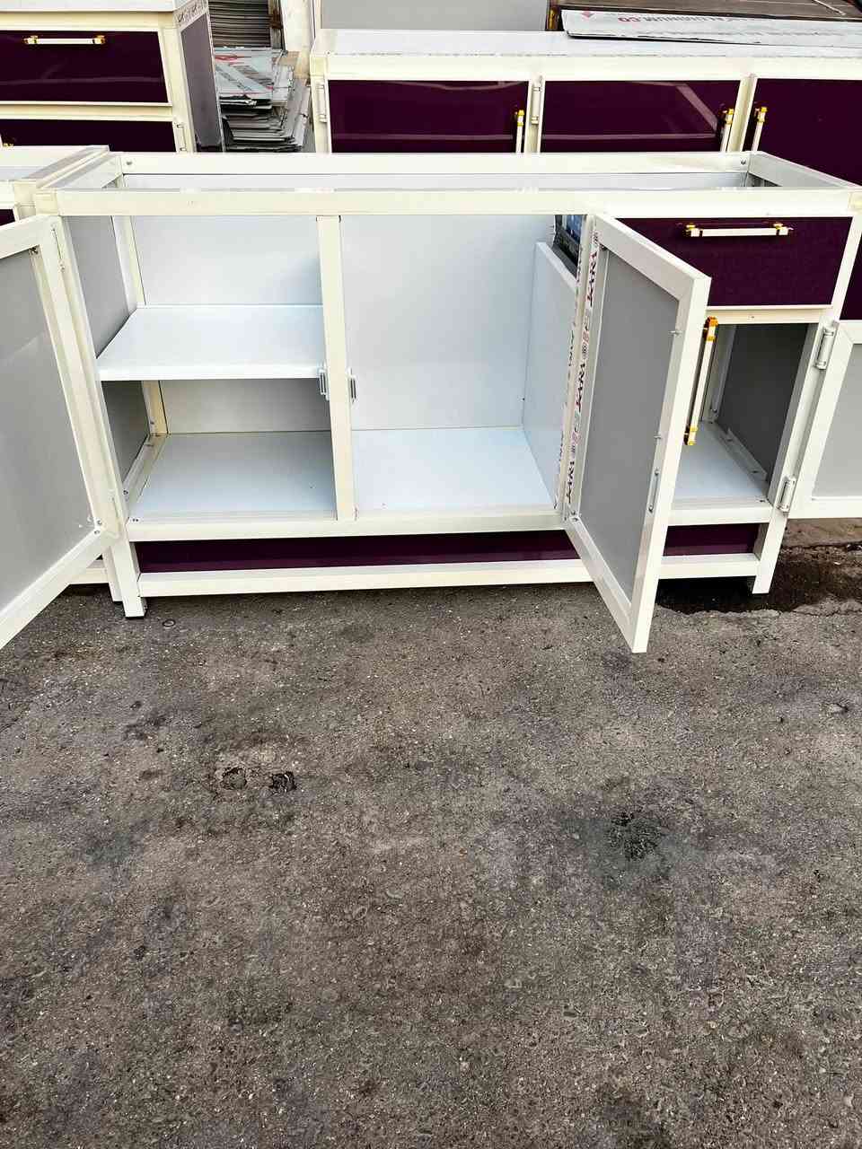 140 الف فقط.
سنك متر ونص حطاطه دجه اول ممتاز. 
ضهر قواطع بليت 0.6.
ارضي  رف   بي في سي بنل  تركي 
جرار صيني درجه اول  سكه هايدرولك اصلى ضمان 
ارتفاع.   متر.  
حجل. ثابت. جانبي.  وجه    اي. لون. تريد عندي 
العنوان الرمادي تأميم 8 شباط.  داخل فرع معمل راشي رشيد 
     معمل محمد الكردي.  ***********

