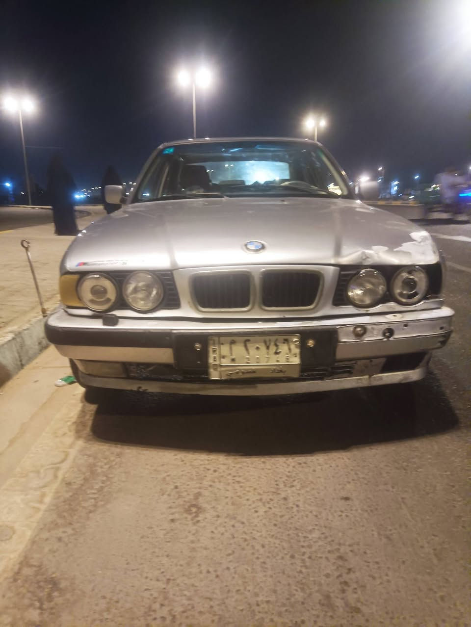 سلام عليكم
525 رقم بغداد سنويه ساقطه 

مكينه تبخر 

كشن كهربائي تنته شغاله 

حداديه صدر جديد خلفيه تعبانه 

تخم تاير جديد 

بديعا نضيف صبغ نضيف بيعا حادث بلبجم لايت وبنيد وبدلت جاملغ 

السعر  43 البصره ***********
